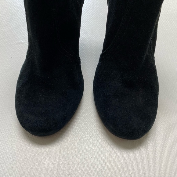 Tory Burch Adrienne Wedge Boots/Booties in Black Suede Size 8 EUC - Picture 5 of 16